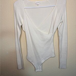 LE LIS Cream Long Sleeve V Neck Bodysuit